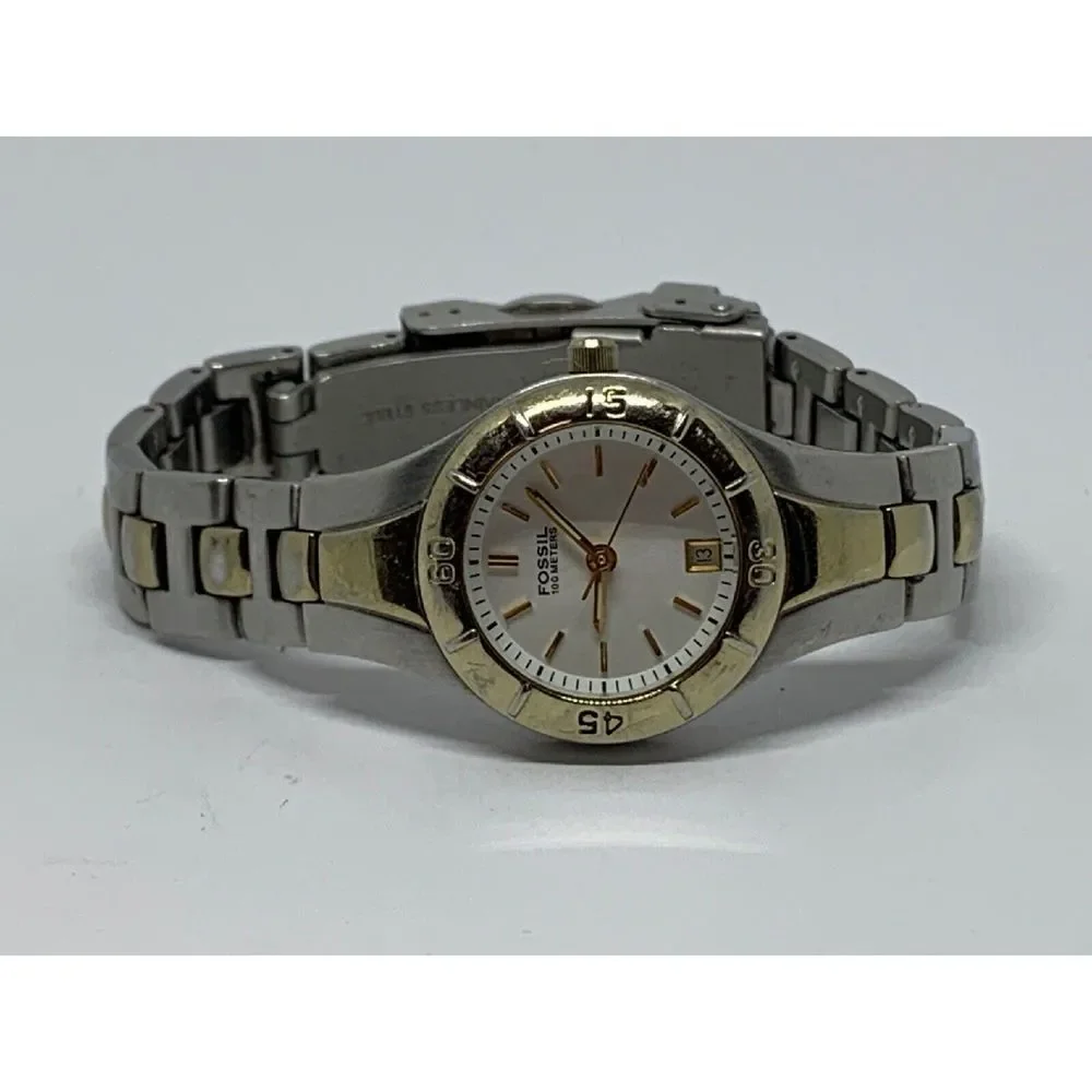Fossil AM3860 Women's Stainless Steel Analog White Dial Quartz Wrist Watch GE14